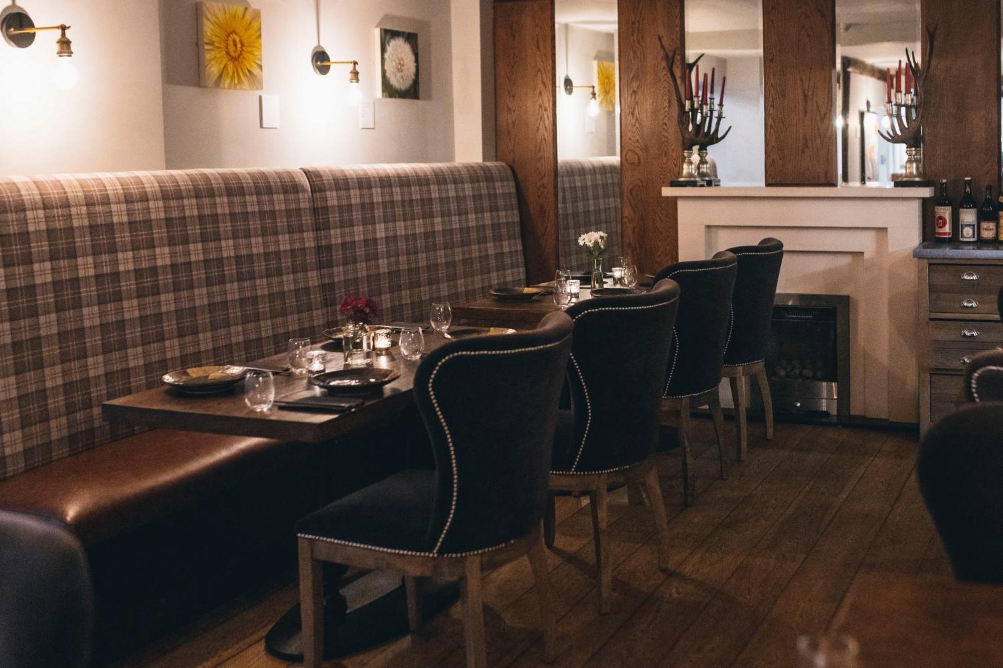The Inn On The Green Cookham Dean Экстерьер фото
